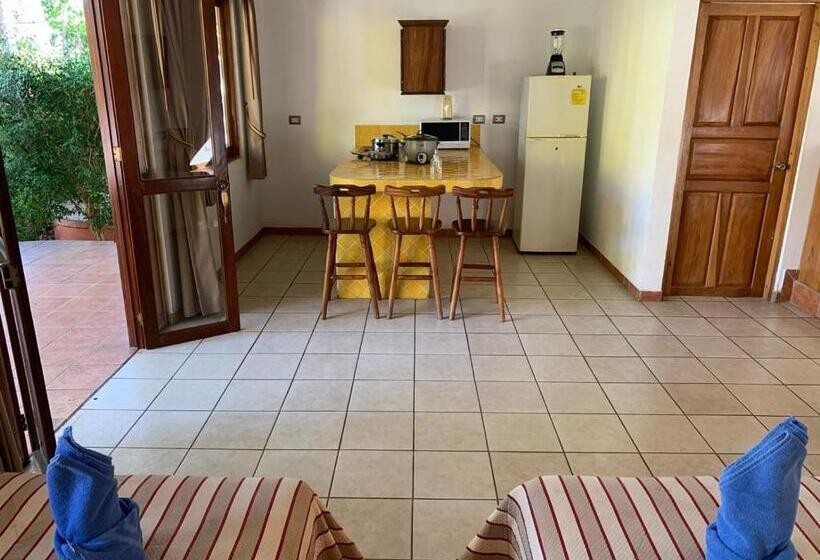 Четырехместный Номер Стандарт, Villas Playa Hermosa Beach