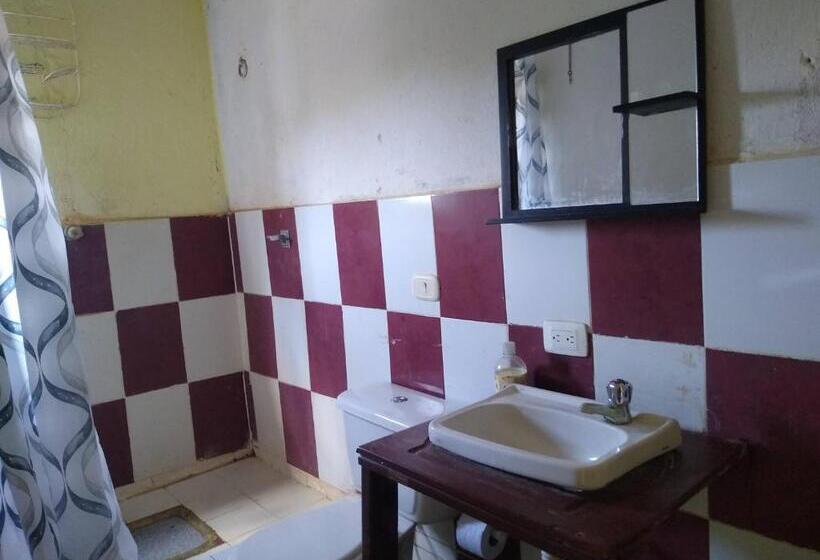 Апартаменты 1 Спальня с Балконом, El Garaje Hostal