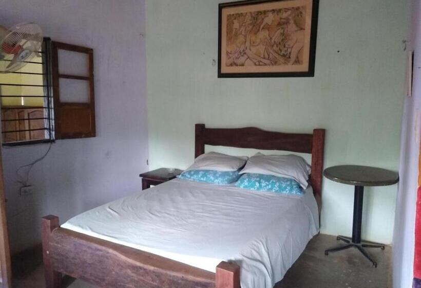 Апартаменты 1 Спальня с Балконом, El Garaje Hostal