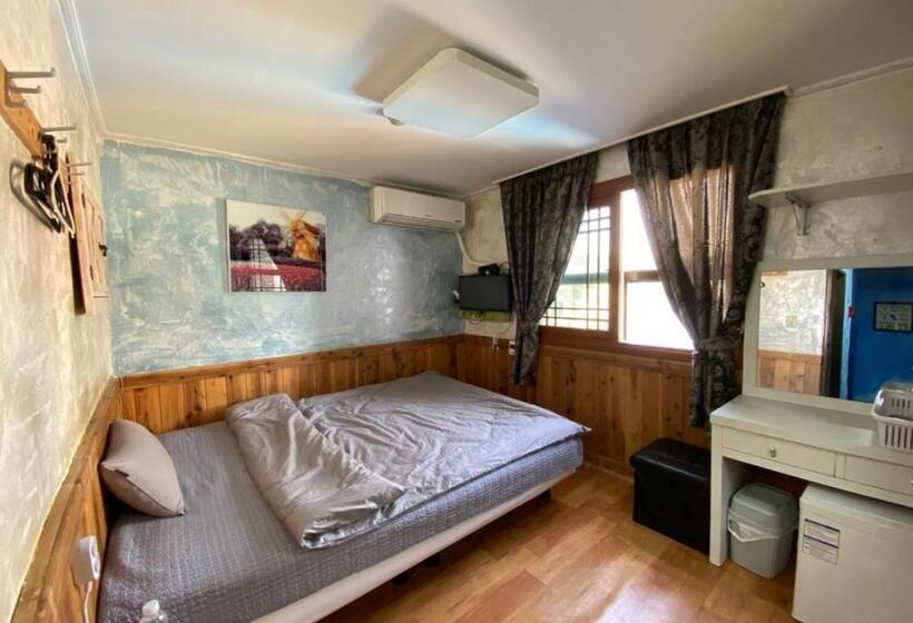 اتاق استاندارد یک نفره, Gudeok Guesthouse