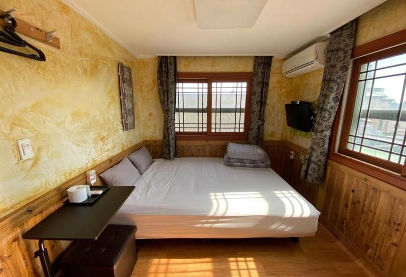 اتاق استاندارد یک نفره, Gudeok Guesthouse