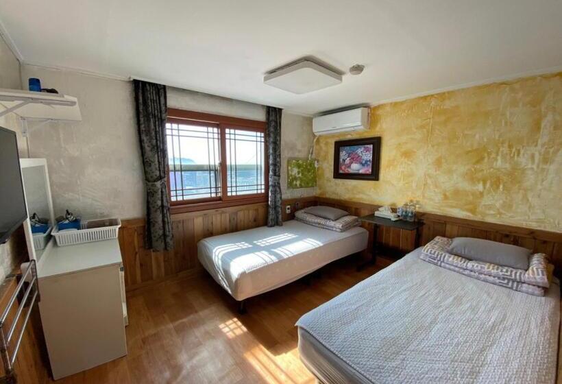 اتاق لوکس, Gudeok Guesthouse