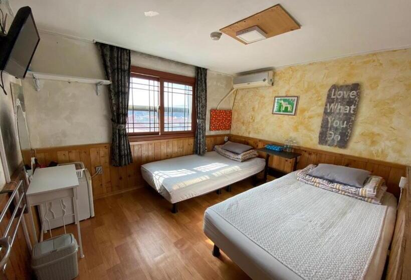 اتاق لوکس, Gudeok Guesthouse