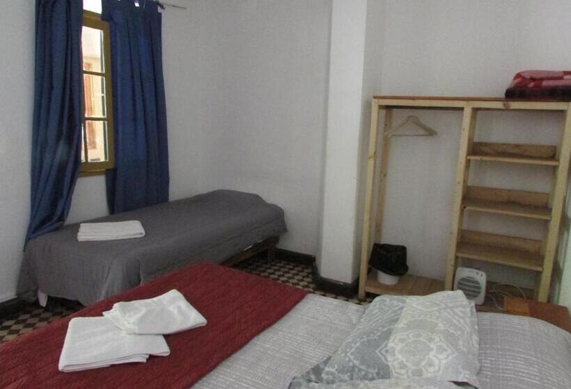 חדר סטנדרט לשלושה, Hostal Los Peñones