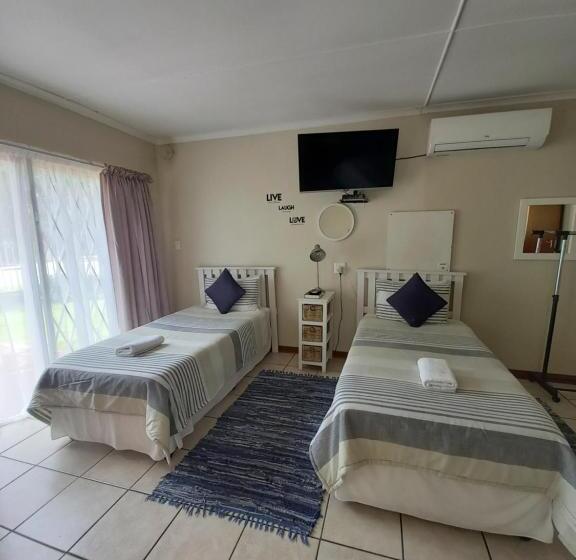 Quarto Familiar, Gastehuis 17