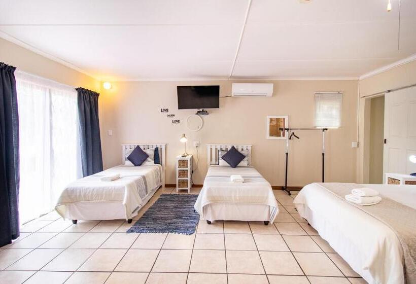 Quarto Familiar, Gastehuis 17