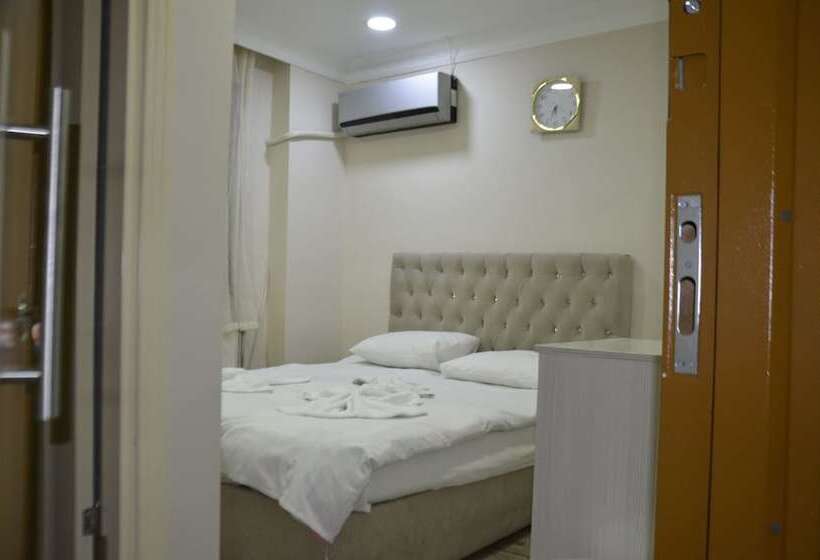 Economy Triple Room, Avsin Residence