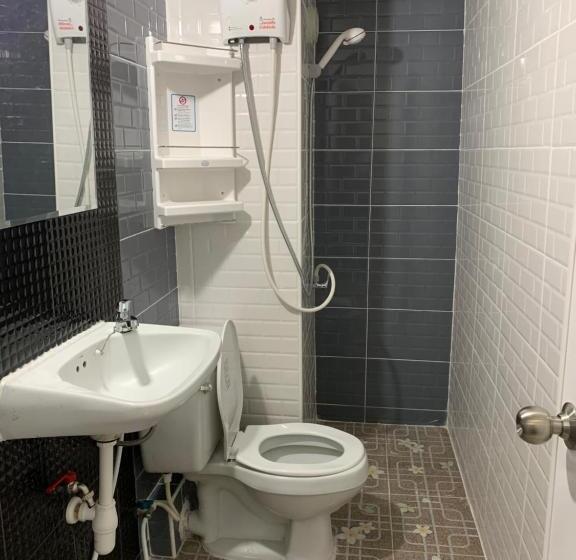 Апартаменты 2 Спальни, Muangthongthani Rental/khun Dan