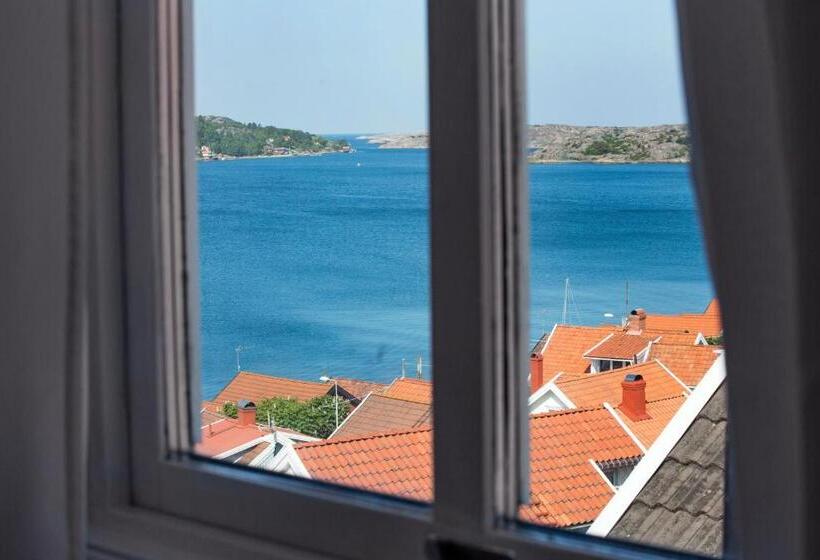 バス共有のスタンダードルーム, Villa Evalotta