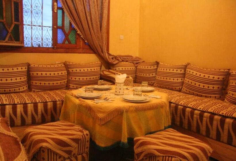 Номер Стандарт, Dar Lamrani
