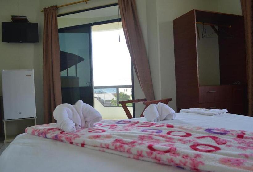 Quarto Deluxe Vista Mar com Sacada, Hostal Andry