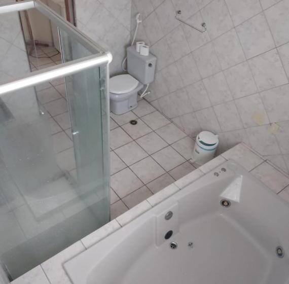 استودیوی استاندارد, Pousada Jasmine