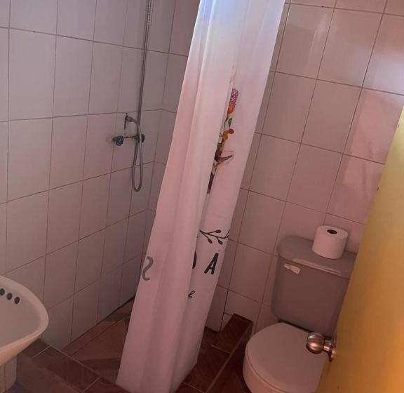 اتاق استاندارد, Hostal Tuyasto