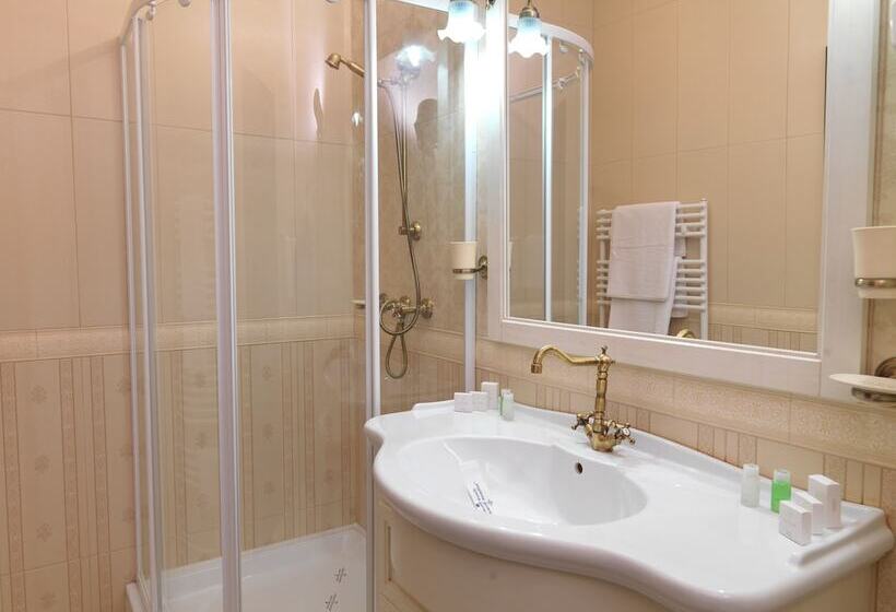 اتاق لوکس, La Favorita Guesthouse Boutique
