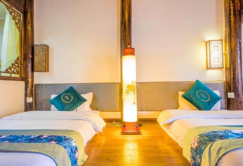 اتاق استاندارد با چشم‌انداز باغ, Lijiang Three Wells Inn