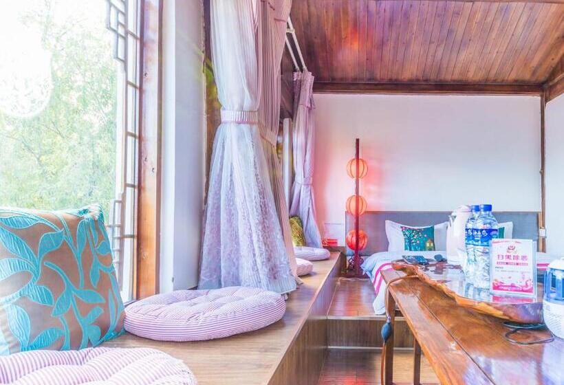 اتاق استاندارد با وان آب گرم, Lijiang Three Wells Inn