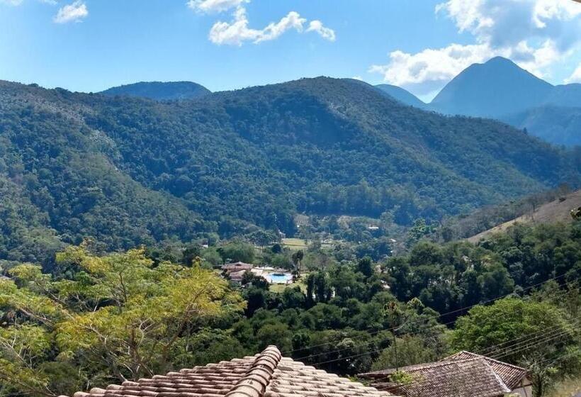 带按摩浴盆的套房, Pousada Quinta Do Alto