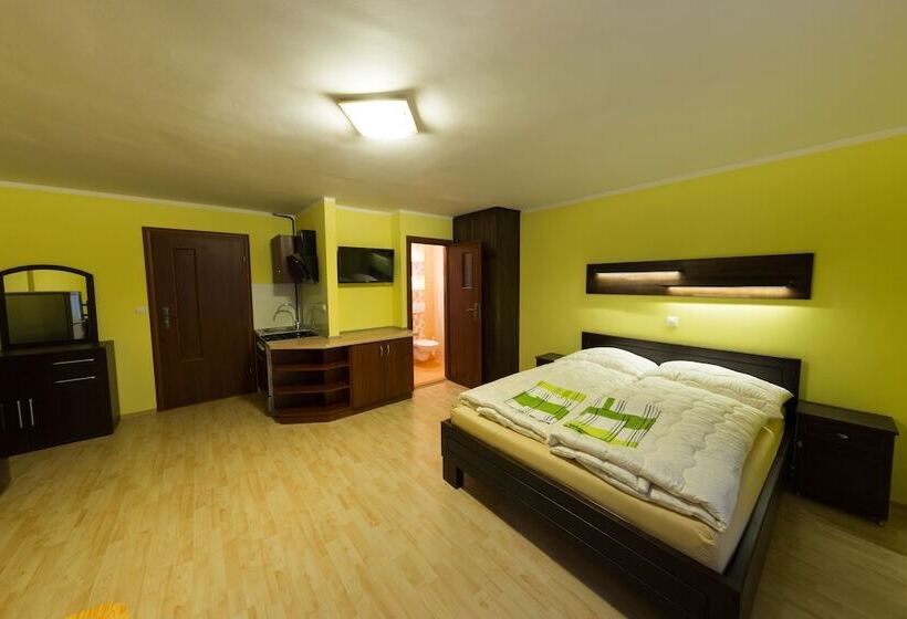 1 Yatak Odalı Daire, Zet   Penzion & Wellness