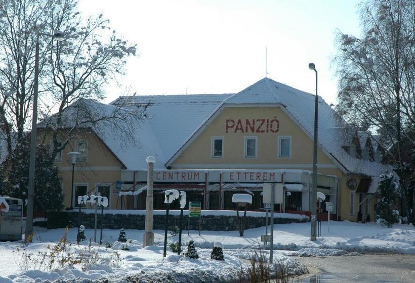 اتاق استاندارد, Centrum étterem és Panzió