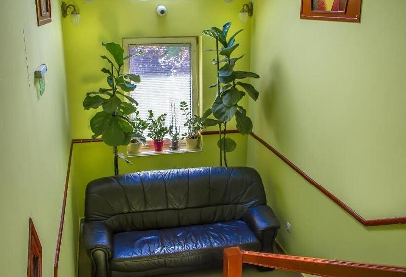 3 Bedroom Duplex Apartment, Nexus Vendégház Szeged