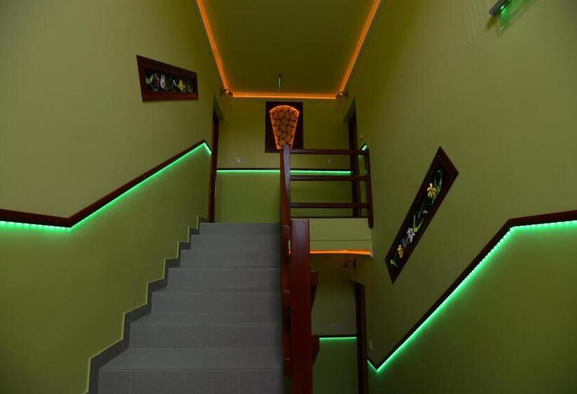 آپارتمان سوپریور 2 خوابه, Nexus Vendégház Szeged