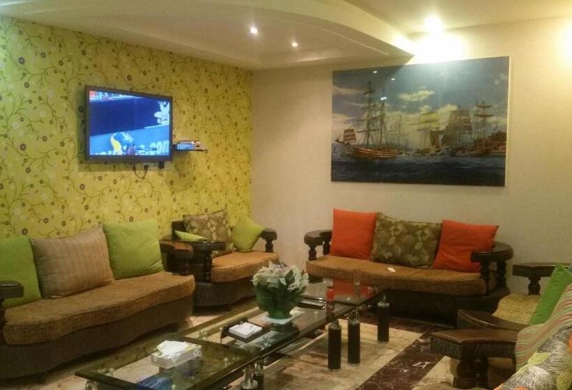 Апартаменты 2 Спальни, Fakhamat Al Orjoana & Suites