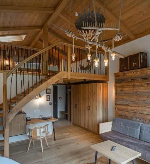 Люкс с Балконом, Landhaus Tirolerherz