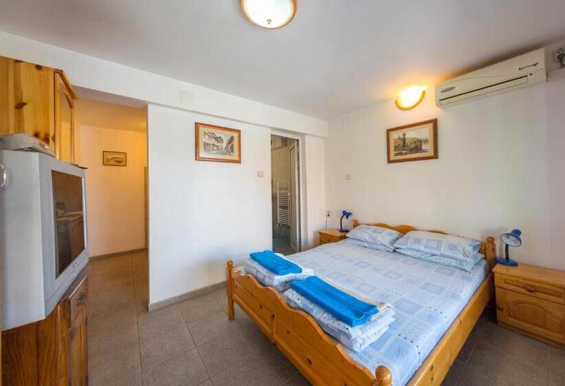 اتاق استاندارد, Hostel Pashov