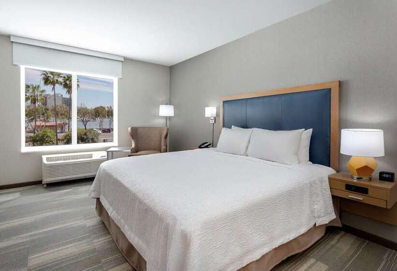 Cameră Standard,  hampton Inn & Suites San Diego Airport Liberty Station