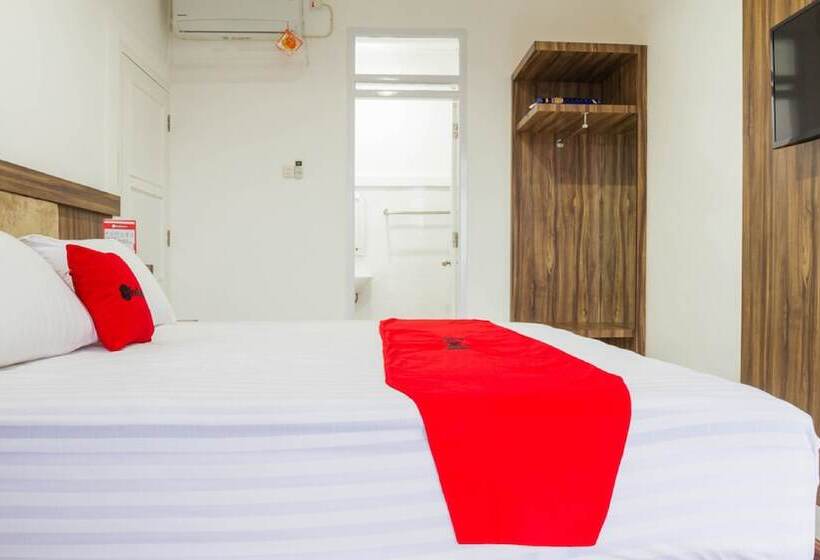 Номер Стандарт, Reddoorz Plus Near Sukajadi 2