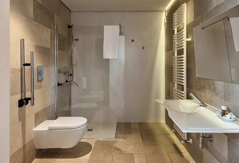 استودیوی استاندارد, Stacci Rural Resort
