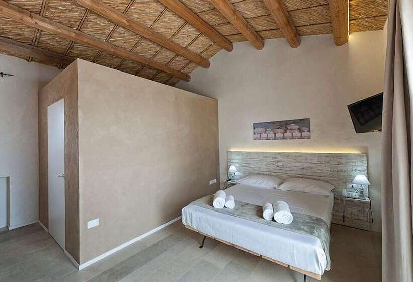 استودیوی استاندارد, Stacci Rural Resort