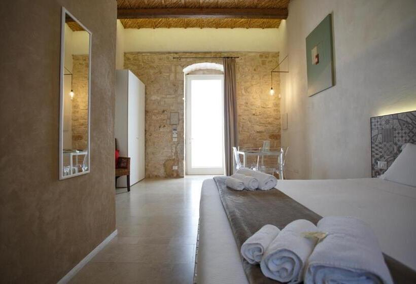اتاق لوکس چهار تخته, Stacci Rural Resort