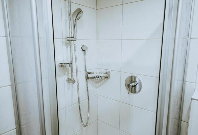 اتاق استاندارد, Haus Rainbach