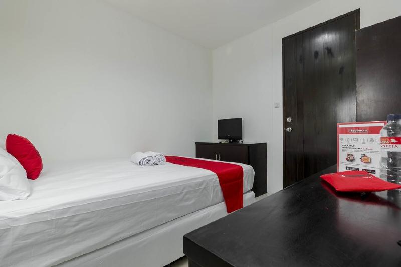 Номер Стандарт, Reddoorz Plus @ Pasar Baru