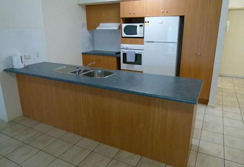 דירת שני חדרים, Madison Ocean Breeze Apartments