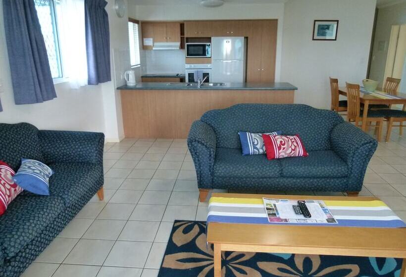 דירת שני חדרים, Madison Ocean Breeze Apartments