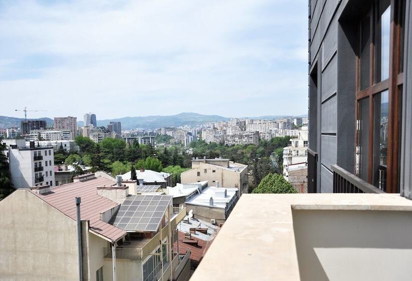 آپارتمان 1 خوابه با بالکن, Bfg Suites Apartments