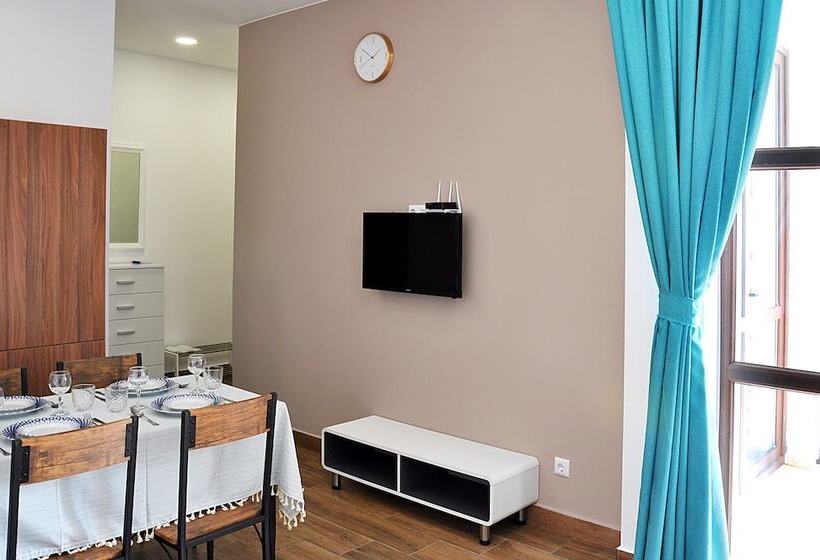 آپارتمان 1 خوابه با تراس, Bfg Suites Apartments