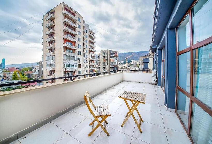 آپارتمان 1 خوابه با تراس, Bfg Suites Apartments