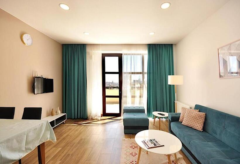 آپارتمان 1 خوابه با تراس, Bfg Suites Apartments