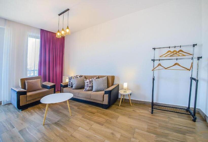 استودیوی استاندارد, Bfg Suites Apartments
