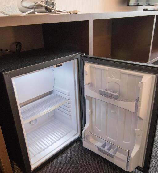 Quarto Triplo Estandar, Karasuma Rokujo