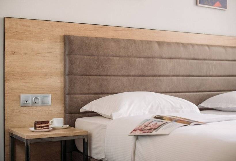 اتاق سوپریور, Custos Hotel Tverskaya