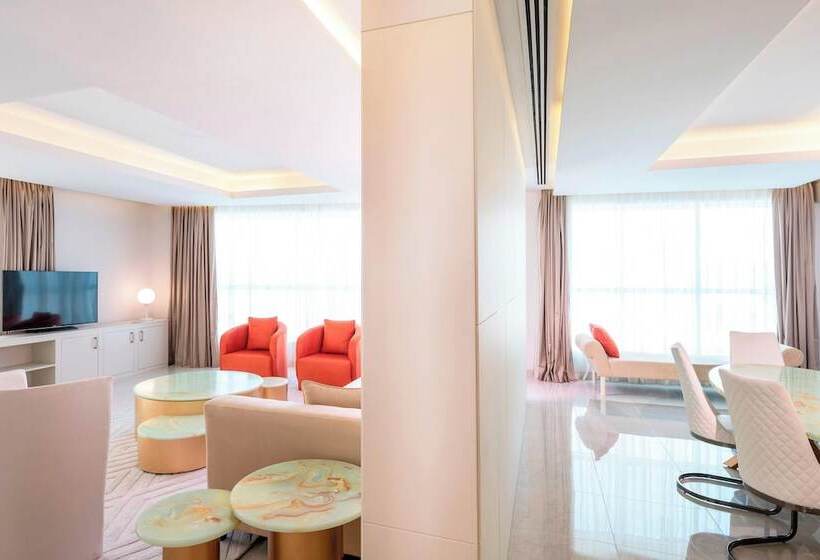 Люкс Президентский 2 Спальни, Four Points By Sheraton Sharjah