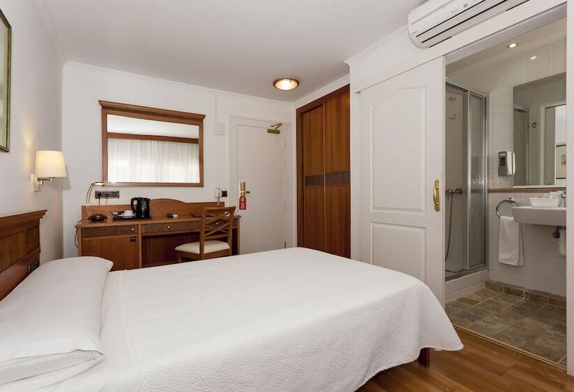 اتاق استاندارد یک نفره, Araxa  Adults Only