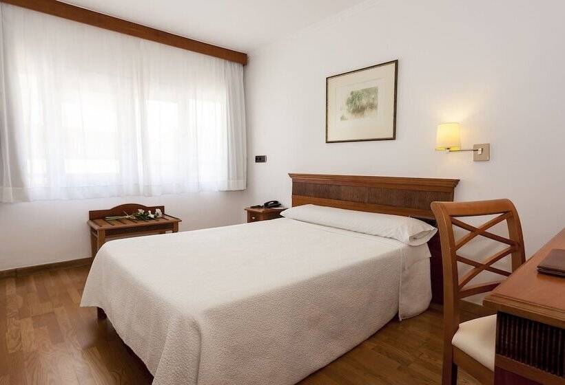 اتاق استاندارد یک نفره, Araxa  Adults Only