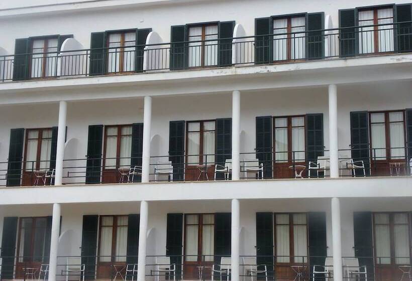 اتاق استاندارد با بالکن, Brismar