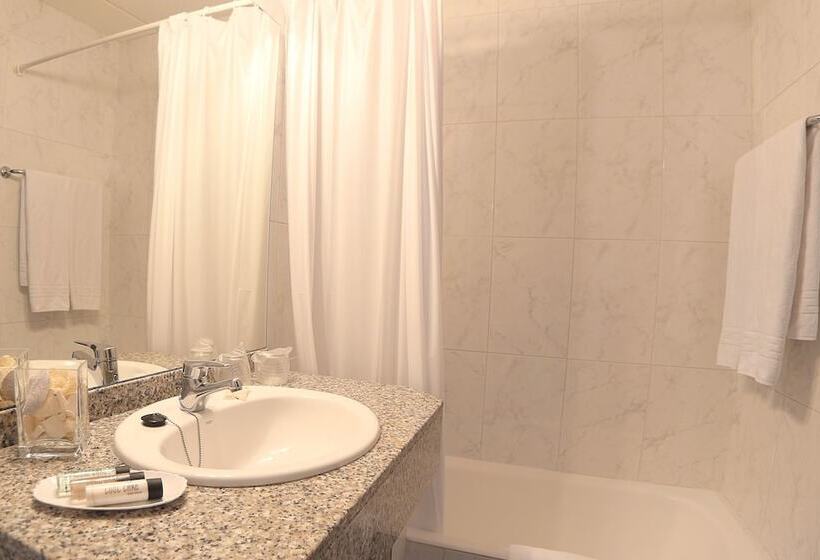 Quarto Estandar Individual, Brismar