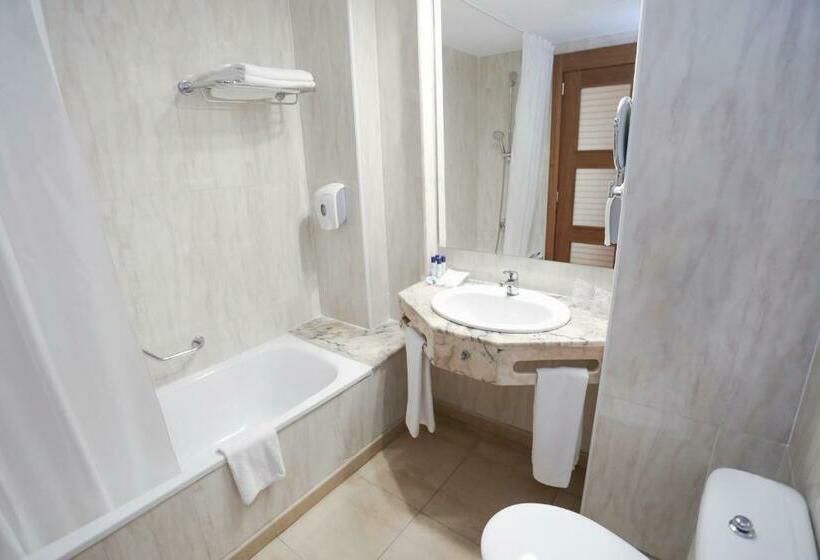 اتاق خانوادگی با چشمانداز استخر, ALEGRIA Florida Park